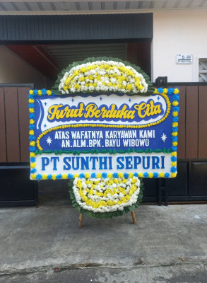 Papan Bunga Duka di Cilayung