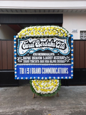 Papan Bunga Duka di Cilayung